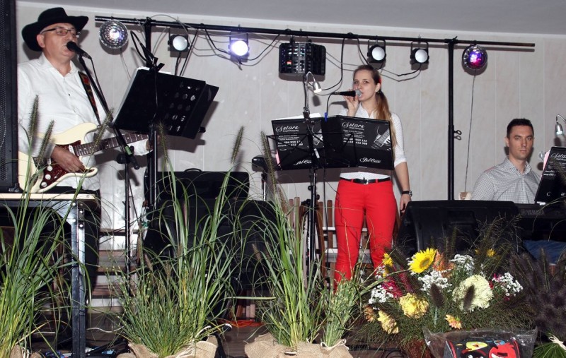 Stars i  Dj Stars - zespoly-wesele.pl